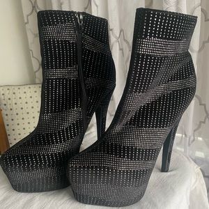 Stylish black booties